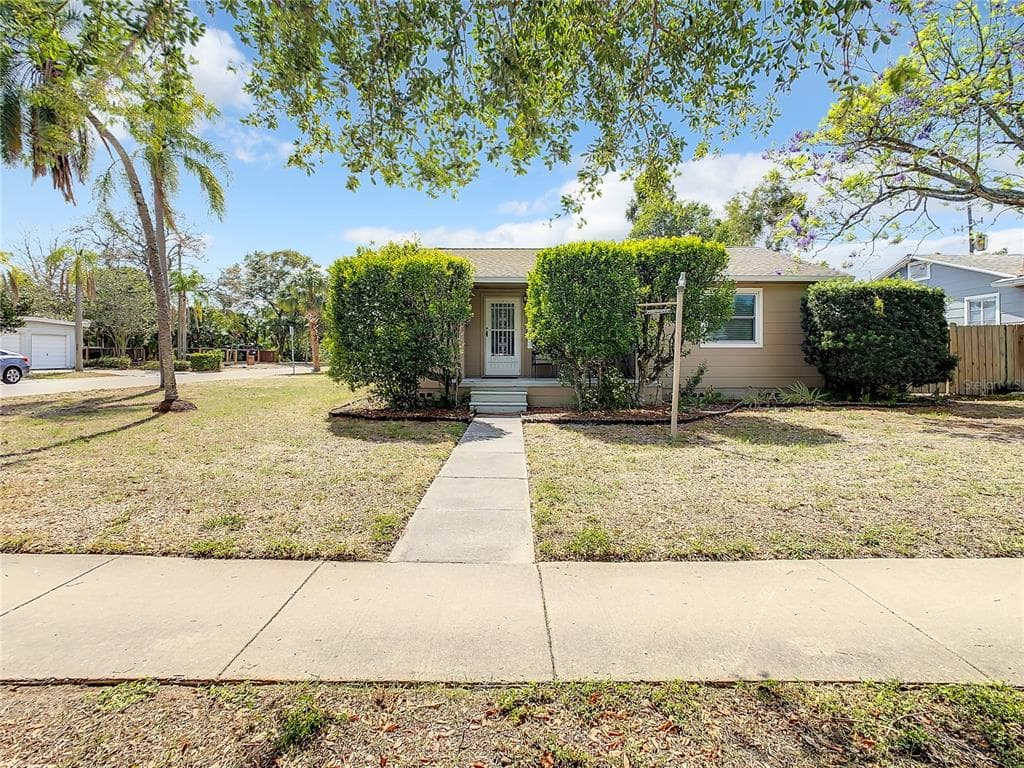 2900 49TH STREET N ST PETERSBURG, FL 33710