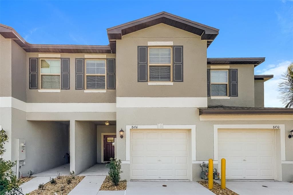 8456 HOUNDSTOOTH ENCLAVE DRIVE NEW PORT RICHEY, FL 34655