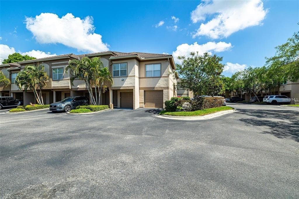 910 NORMANDY TRACE ROAD TAMPA, FL 33602