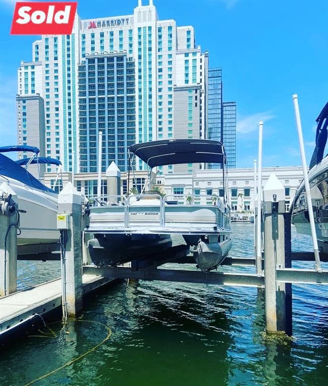 371 CHANNELSIDE DRIVE UNIT 6 TAMPA, FL 33602