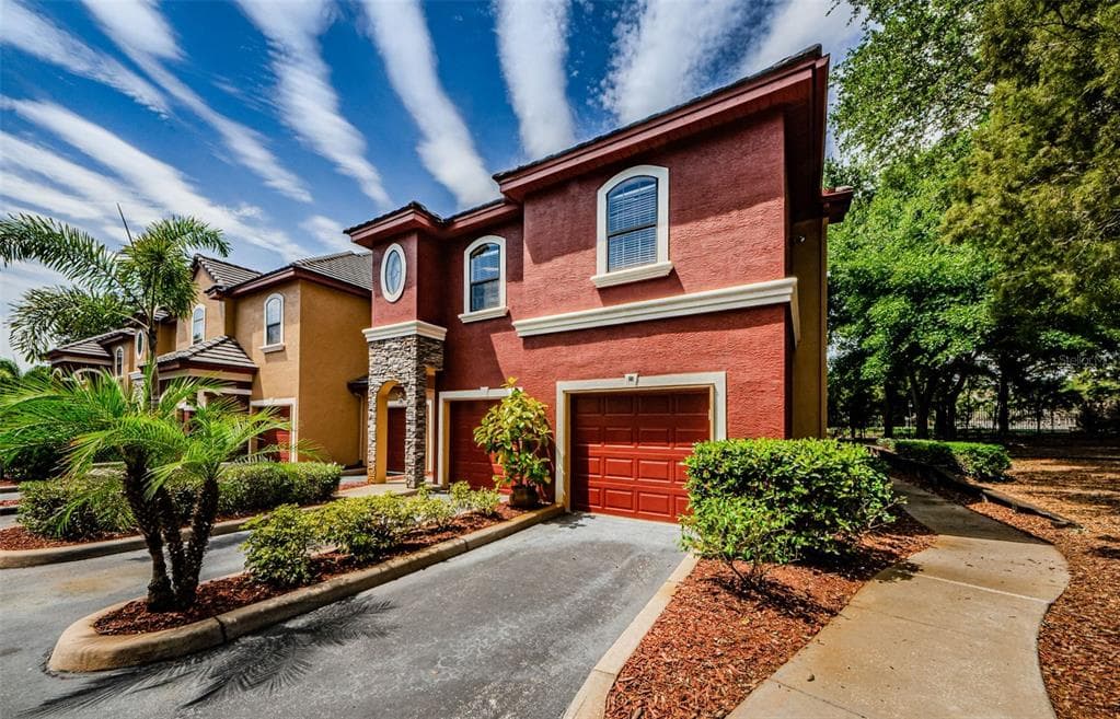2295 TUSCANY TRACE UNIT 27 PALM HARBOR, FL 34683