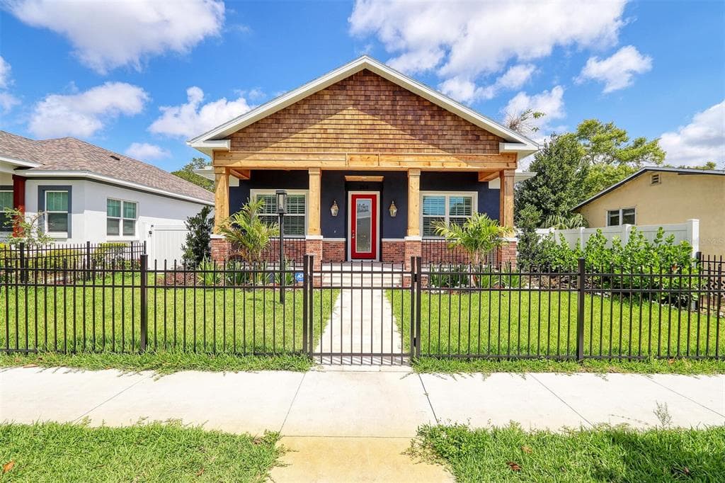 2515 4TH AVENUE S ST PETERSBURG, FL 33712