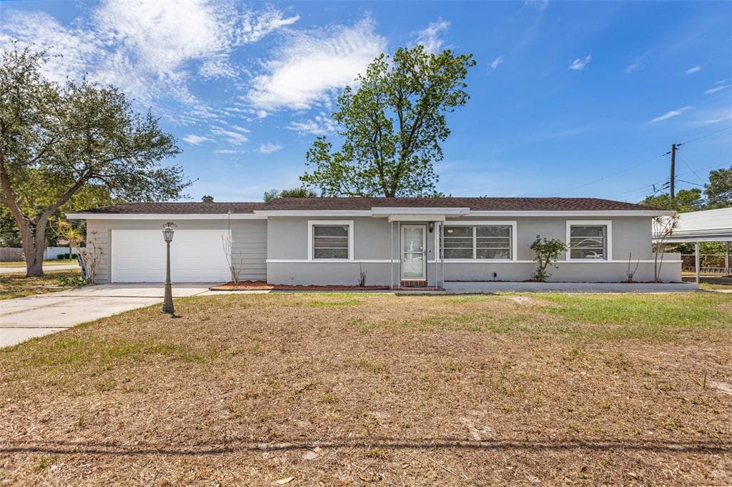 2898 MEADOW LAKE AVENUE LARGO, FL 33771