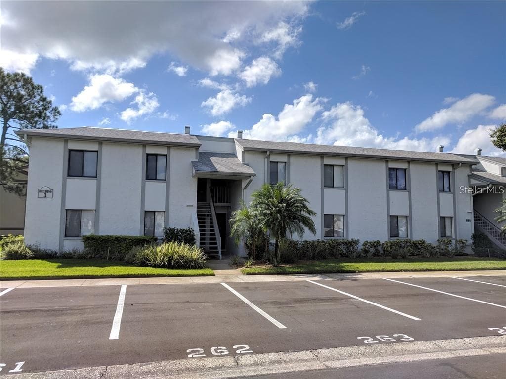 266 CYPRESS LANE UNIT 266 OLDSMAR, FL 34677
