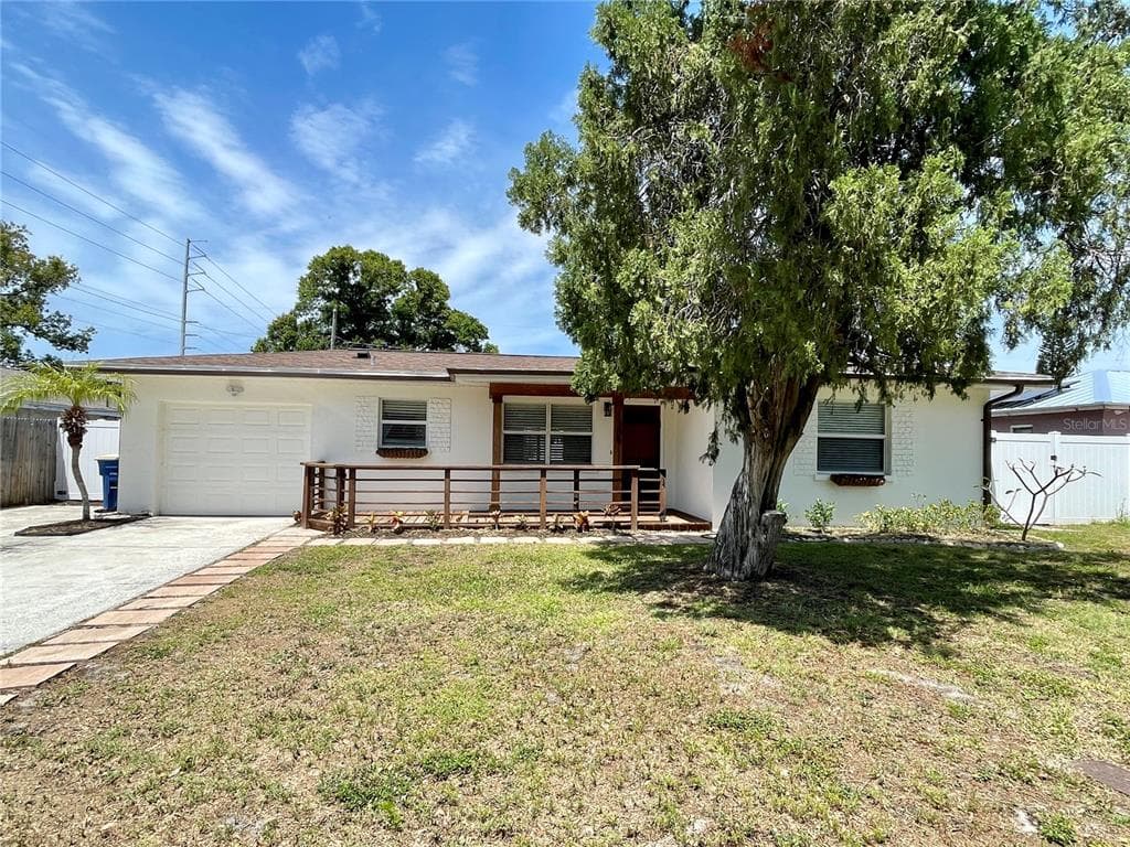 1304 PARKWOOD STREET CLEARWATER, FL 33755