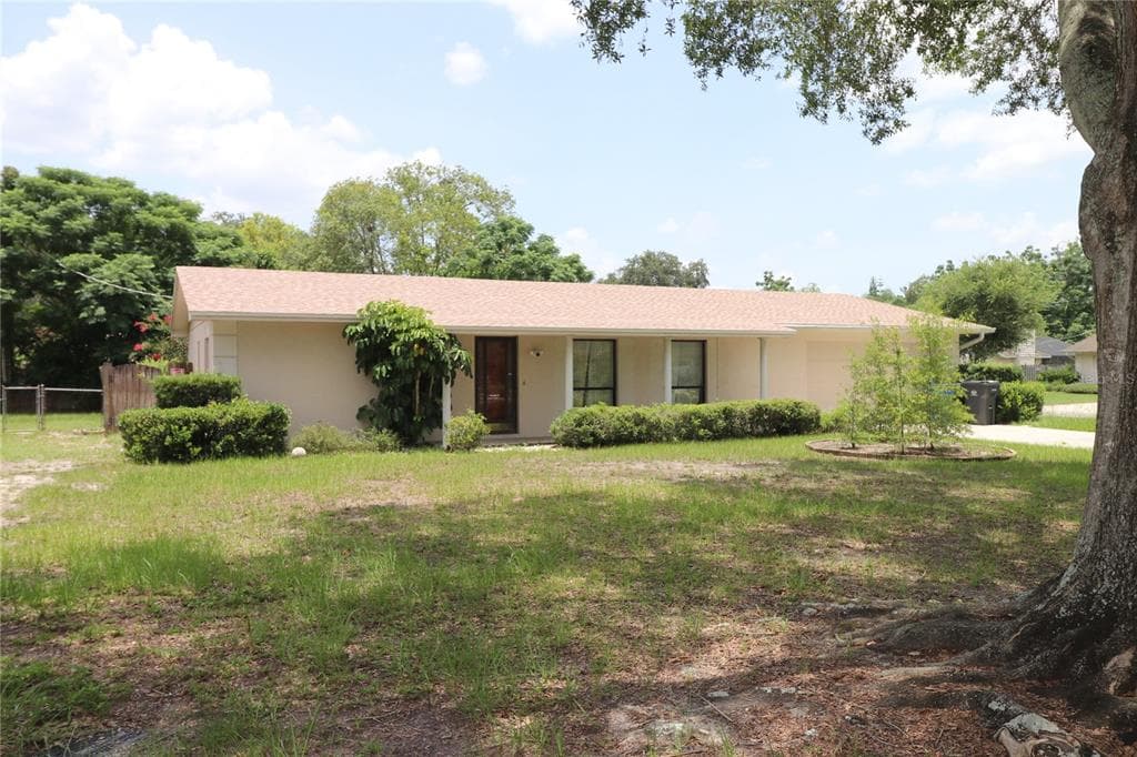 1210 BRANDA VISTA DRIVE BRANDON, FL 33510