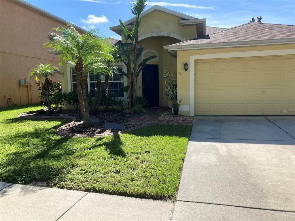 706 STAR POINTE DRIVE SEFFNER, FL 33584