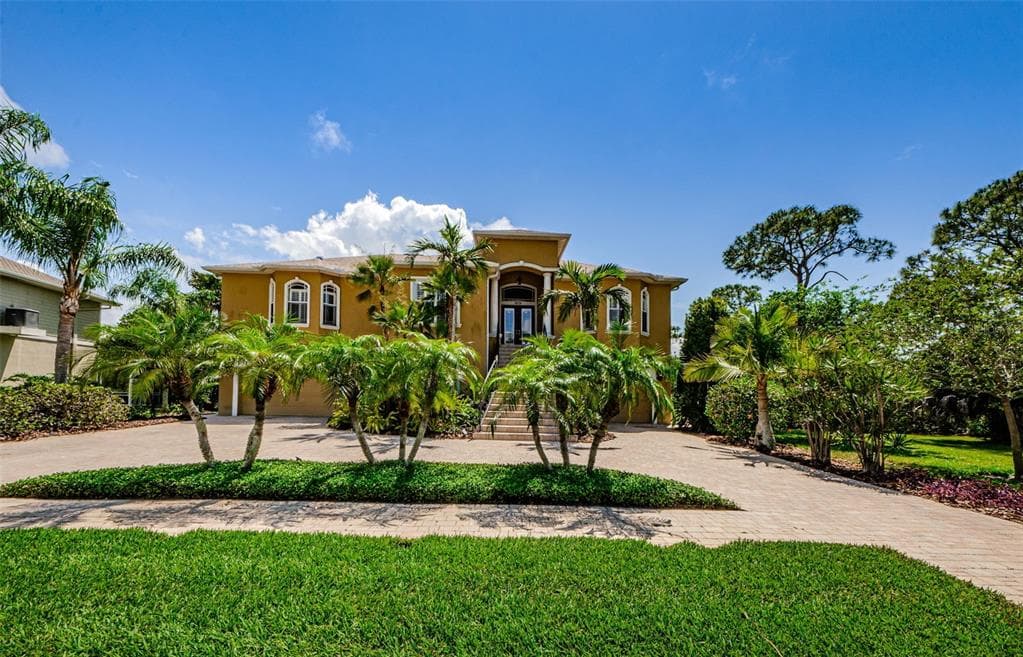 2101 N POINTE ALEXIS DRIVE TARPON SPRINGS, FL 34689