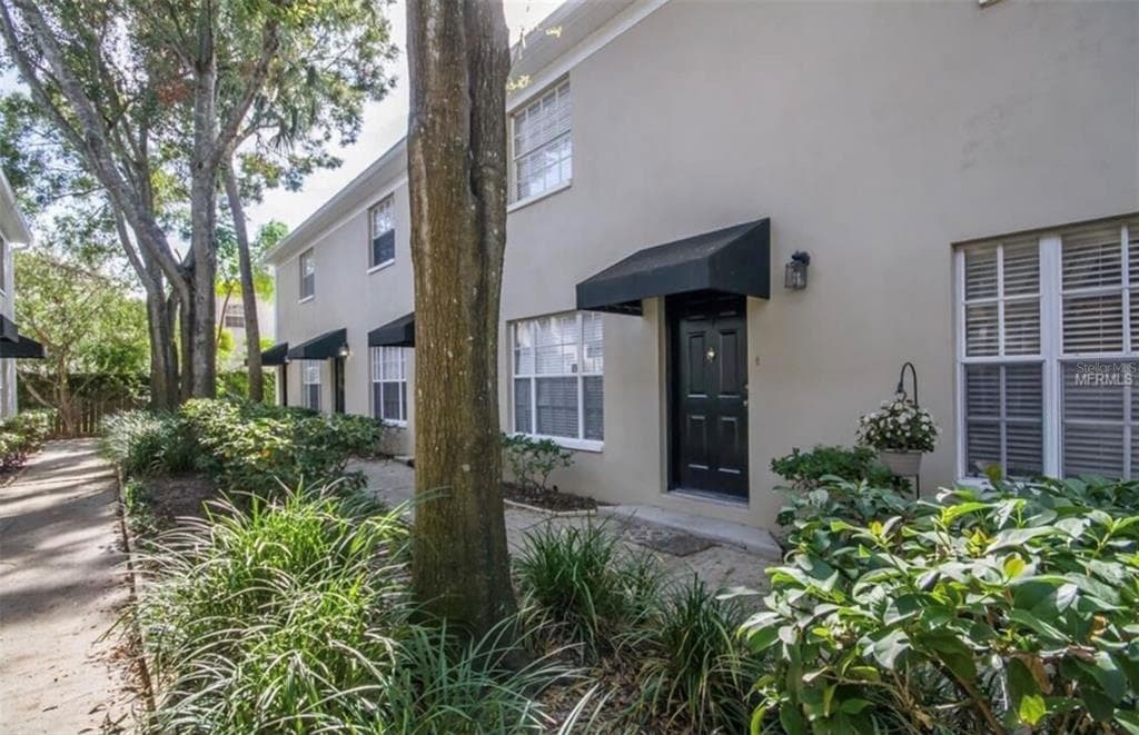 408 S ARRAWANA AVENUE UNIT B4 TAMPA, FL 33609
