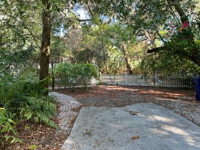 922 E PATTERSON STREET TAMPA, FL 33604