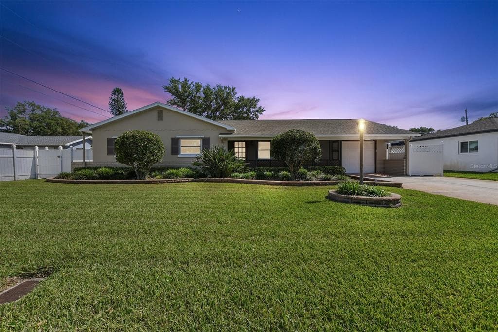 6212 28TH AVENUE N ST PETERSBURG, FL 33710