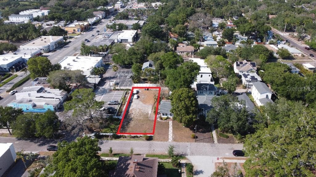 15TH AVENUE N ST PETERSBURG, FL 33704