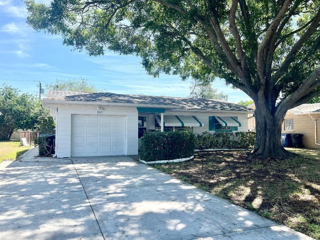 3247 36TH STREET N ST PETERSBURG, FL 33713