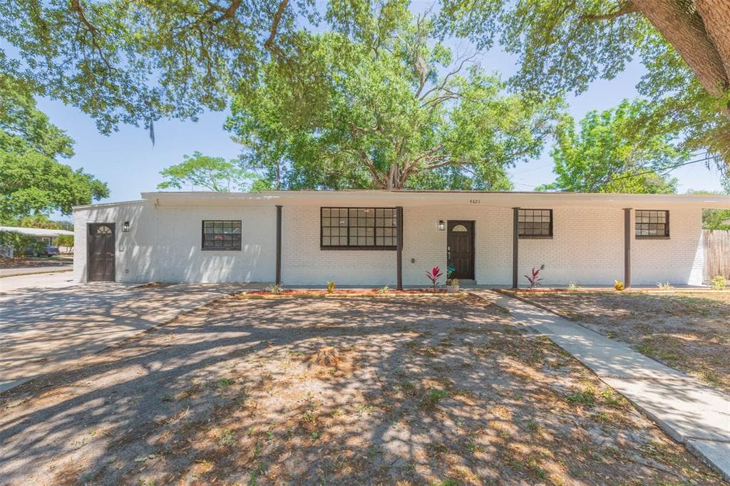 4621 POMPANO DRIVE TAMPA, FL 33617