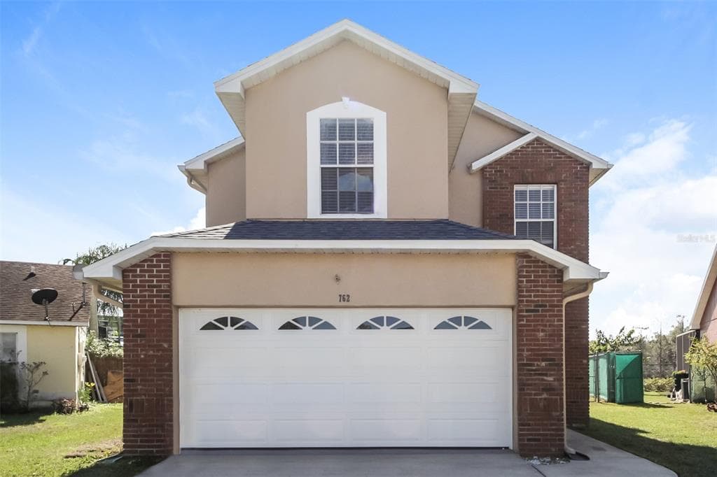 762 COUNTRY WOODS CIRCLE KISSIMMEE, FL 34744