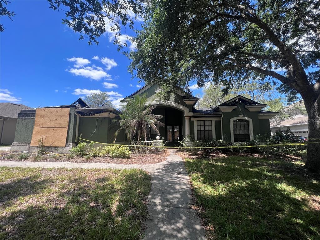 6311 SORATRACE STREET LITHIA, FL 33547