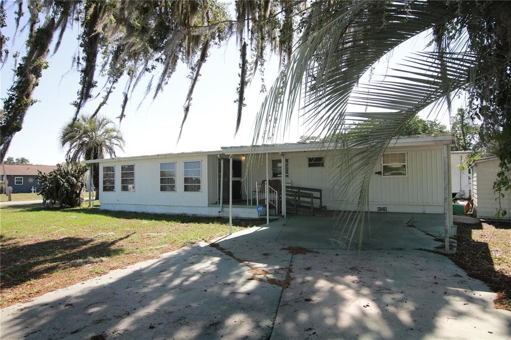 38755 HENRY DRIVE ZEPHYRHILLS, FL 33542