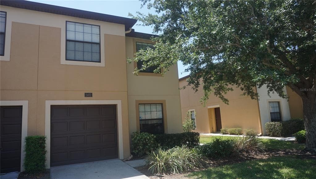 2462 EDGEWATER FALLS DRIVE BRANDON, FL 33511