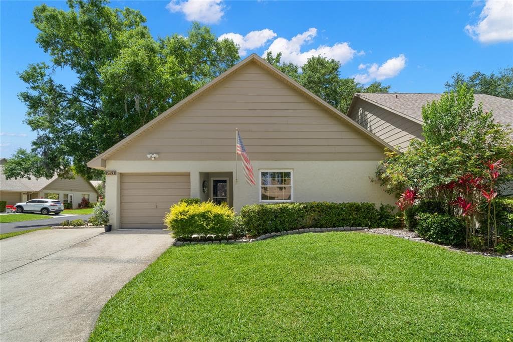 2833 LAFITTE COURT UNIT 38 CLEARWATER, FL 33761