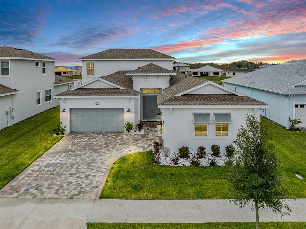 8204 IVY STARK BOULEVARD WESLEY CHAPEL, FL 33545