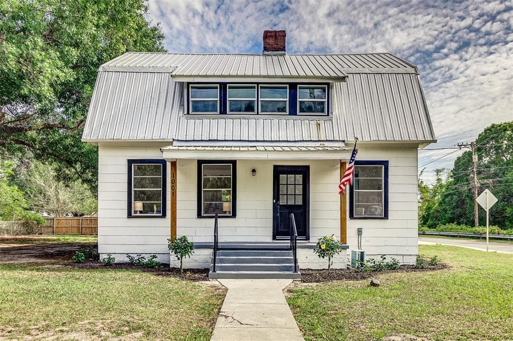 1001 NE 4TH STREET MULBERRY, FL 33860