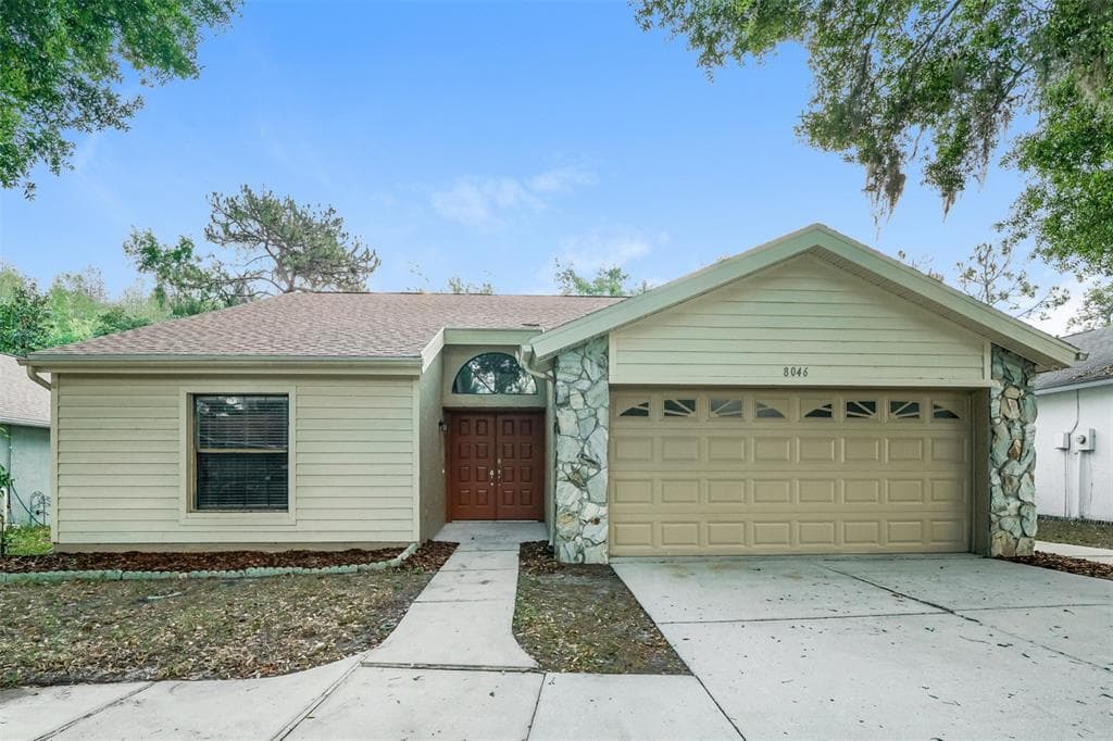 8046 HATHAWAY DRIVE NEW PORT RICHEY, FL 34654