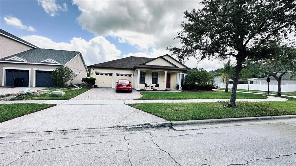 9997 CAROLINE PARK DRIVE ORLANDO, FL 32832