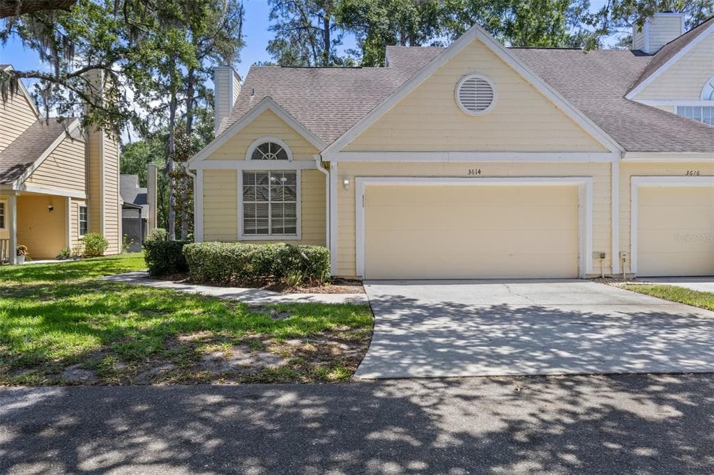 3614 PINE KNOT DRIVE UNIT 3614 VALRICO, FL 33596