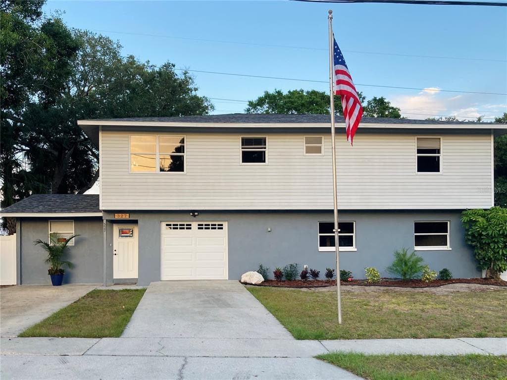 327 COUNTRY CLUB DRIVE OLDSMAR, FL 34677