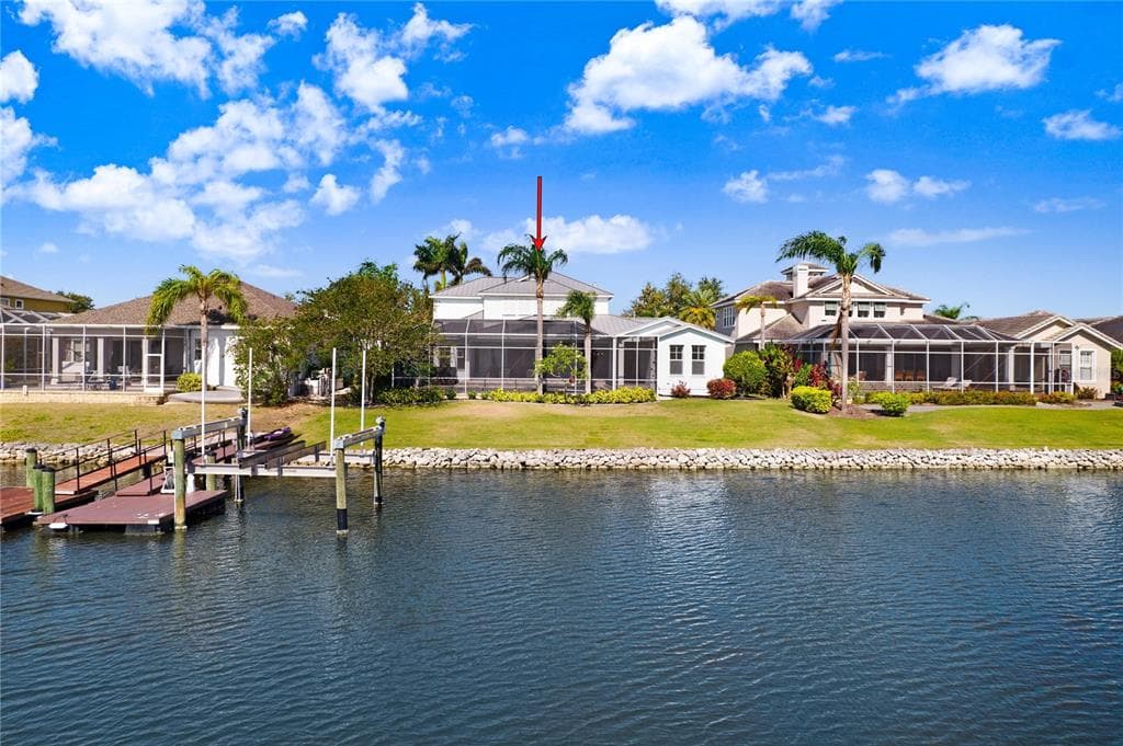 5509 MERRITT ISLAND DRIVE APOLLO BEACH, FL 33572
