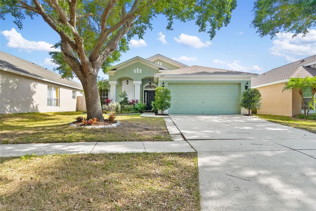 13237 EARLY RUN LANE RIVERVIEW, FL 33578