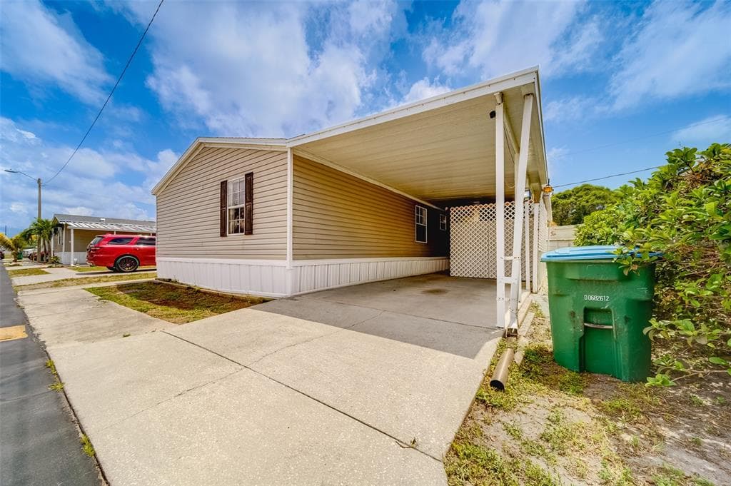 12701 126TH AVENUE UNIT 35 LARGO, FL 33774