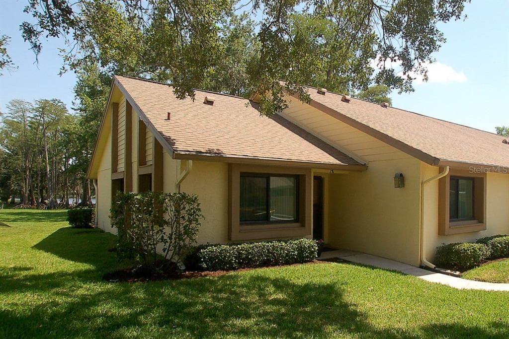 2505 OAKLEAF LANE UNIT 24A CLEARWATER, FL 33763