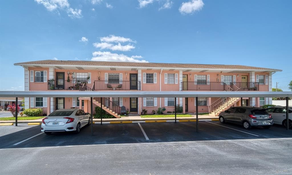 2250 DRUID ROAD E UNIT 806 CLEARWATER, FL 33764
