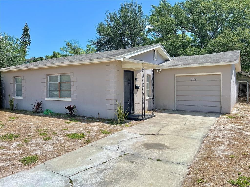 308 38TH STREET S ST PETERSBURG, FL 33711