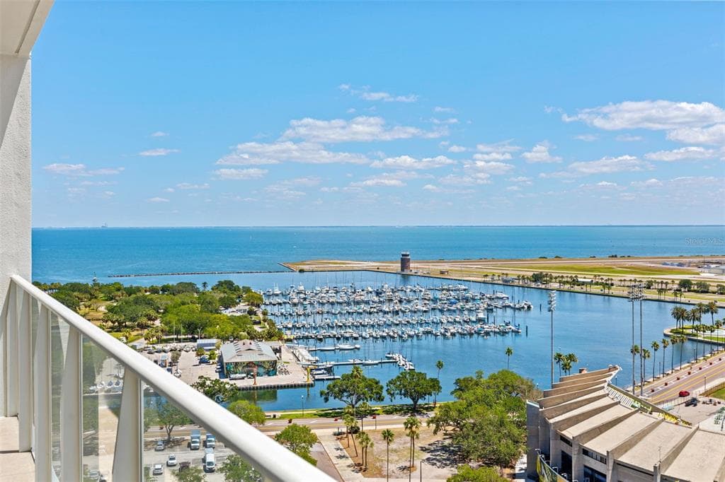 175 1ST STREET S UNIT 1906 ST PETERSBURG, FL 33701