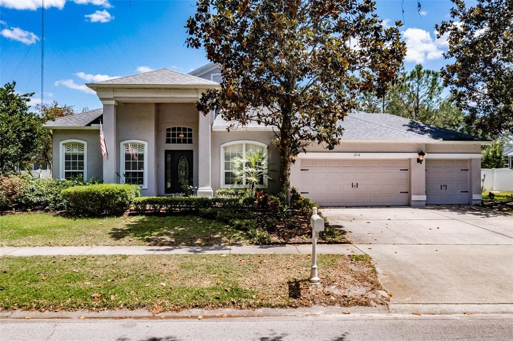 12114 CREEK EDGE DRIVE
