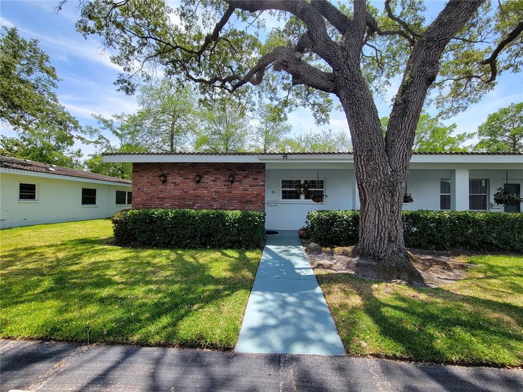 11200 102ND AVENUE UNIT 46 SEMINOLE, FL 33778