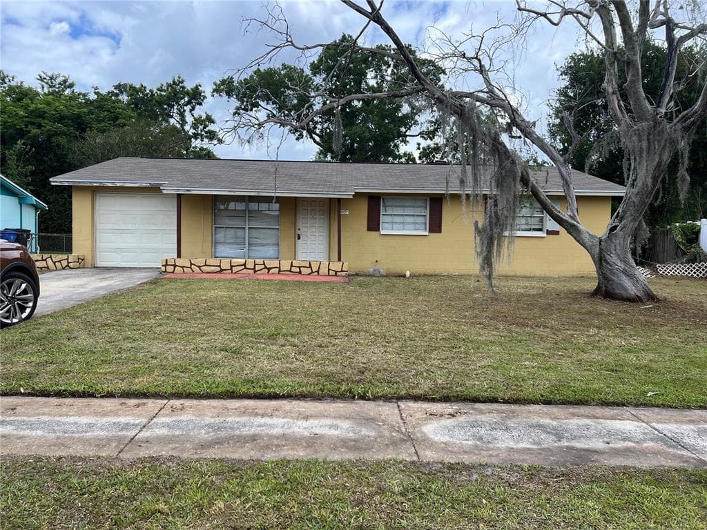 6507 AMUNDSON COURT TAMPA, FL 33634