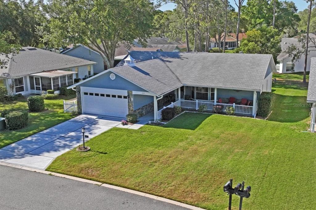2371 BIRDIE LANE SPRING HILL, FL 34606