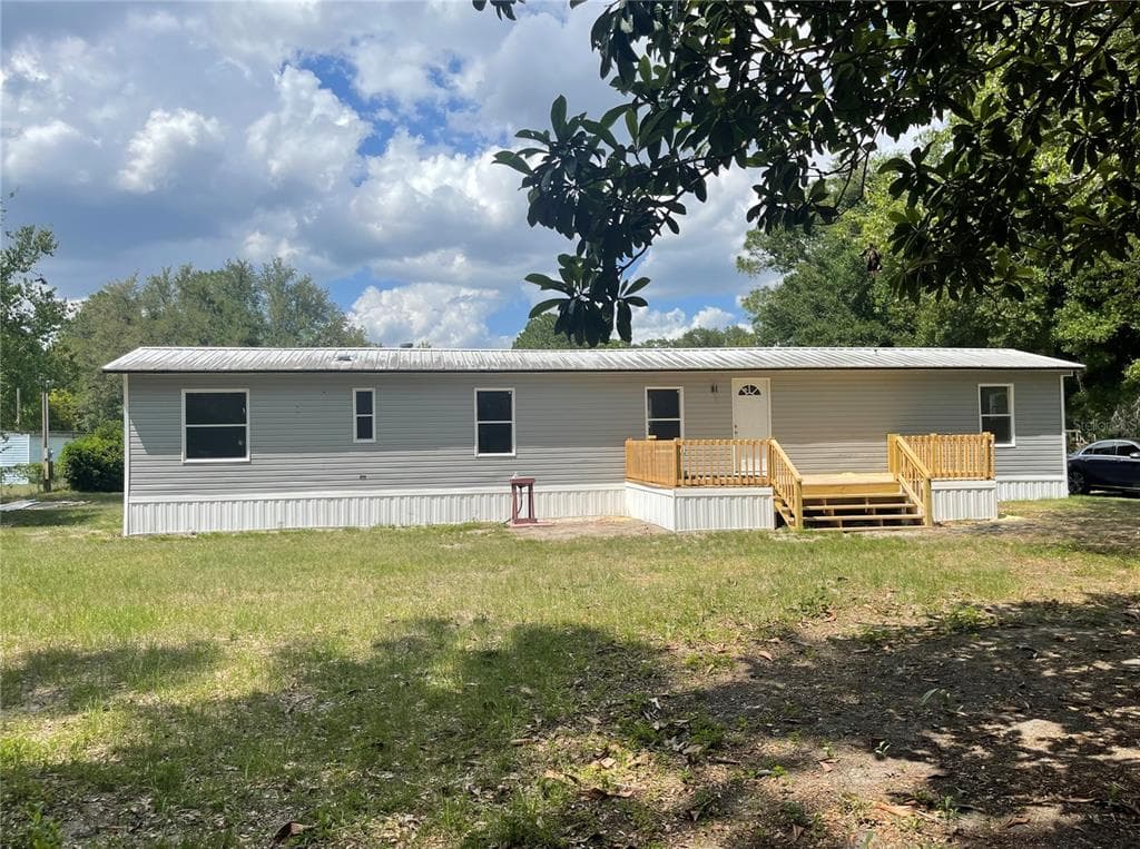 37135 PAULS DRIVE ZEPHYRHILLS, FL 33541