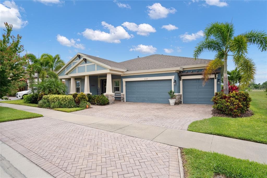 6104 SHADOWLAKE DRIVE APOLLO BEACH, FL 33572