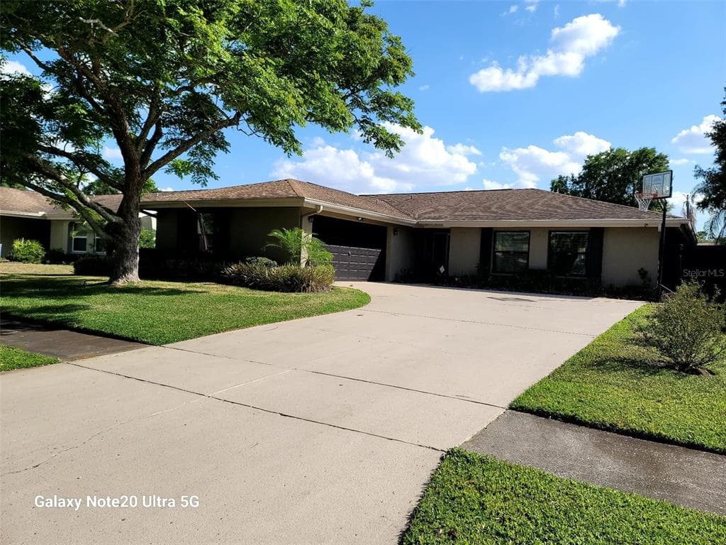 4412 STONEHENGE ROAD TAMPA, FL 33624