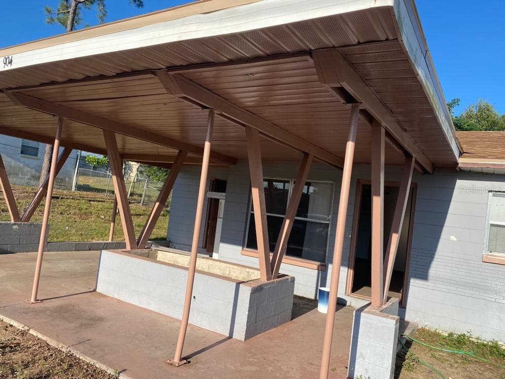 904 S 16TH STREET HAINES CITY, FL 33844