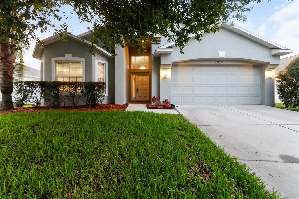 13753 ROYSTON BEND HUDSON, FL 34669