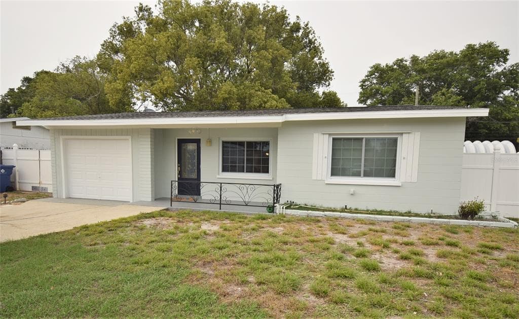 10935 114TH PLACE LARGO, FL 33778