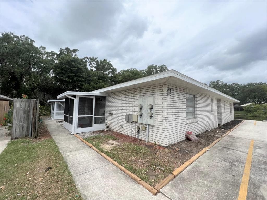 3147 BLOOMINGDALE VILLAS COURT BRANDON, FL 33511