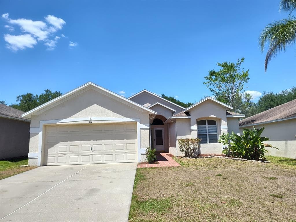 210 CHARDONNAY PLACE VALRICO, FL 33594