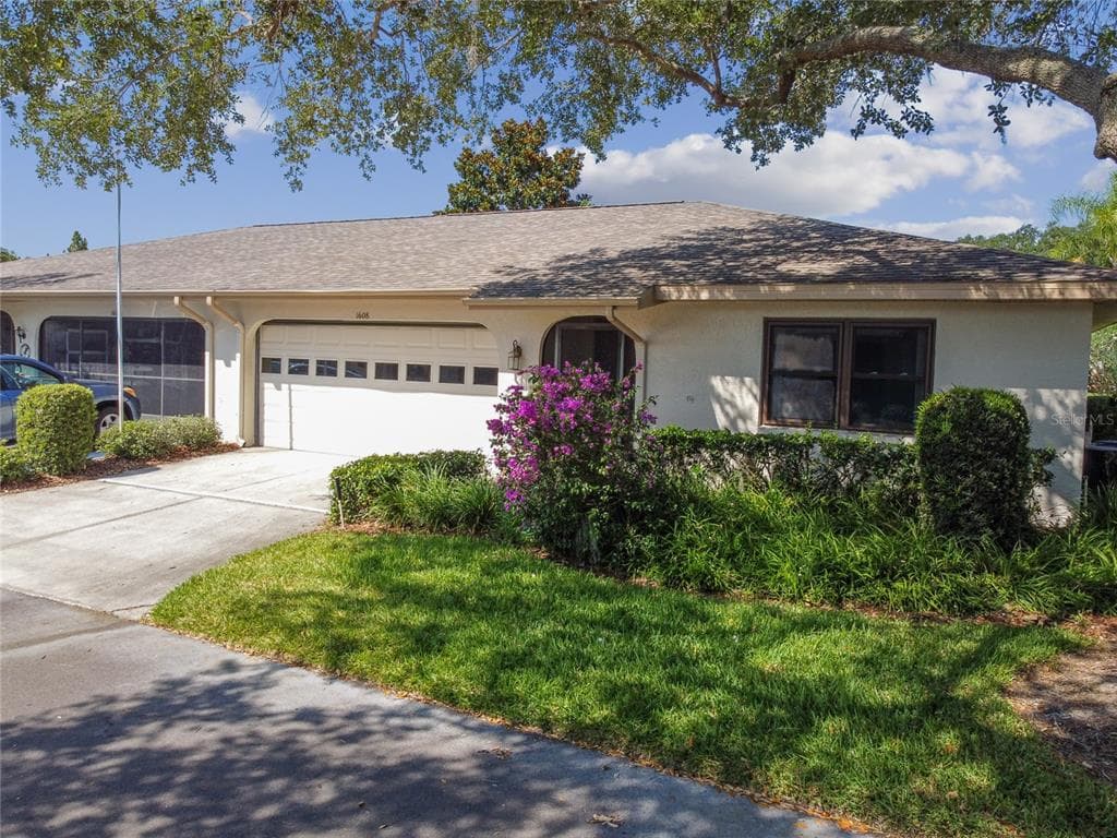 1608 LELAND DRIVE UNIT 19 SUN CITY CENTER, FL 33573