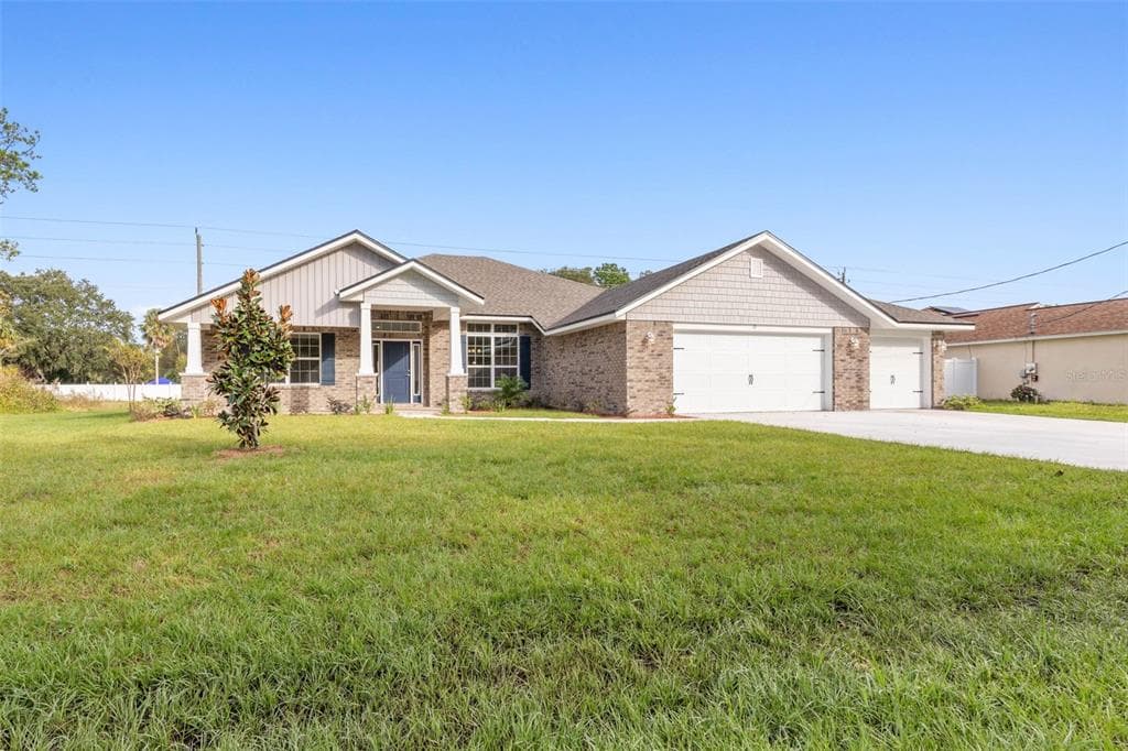 13 SEAMANSHIP TRAIL PALM COAST, FL 32164